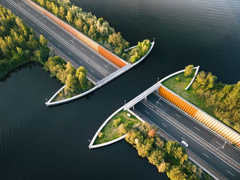 Aquaduct Veluwemeer bij Harderwijk van Bas van der Gronde