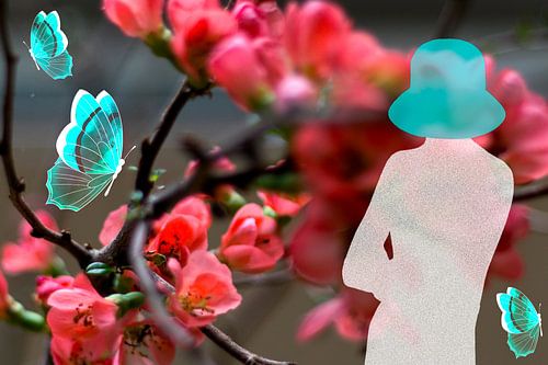 Silhouette in white with turquoise hat