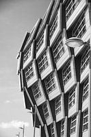 Almere black and white