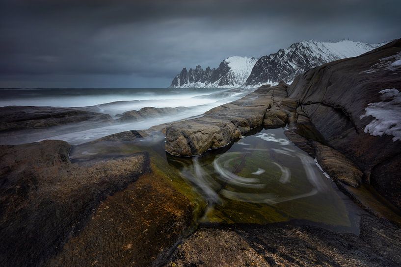 Tugeneset rocky coast by Wojciech Kruczynski