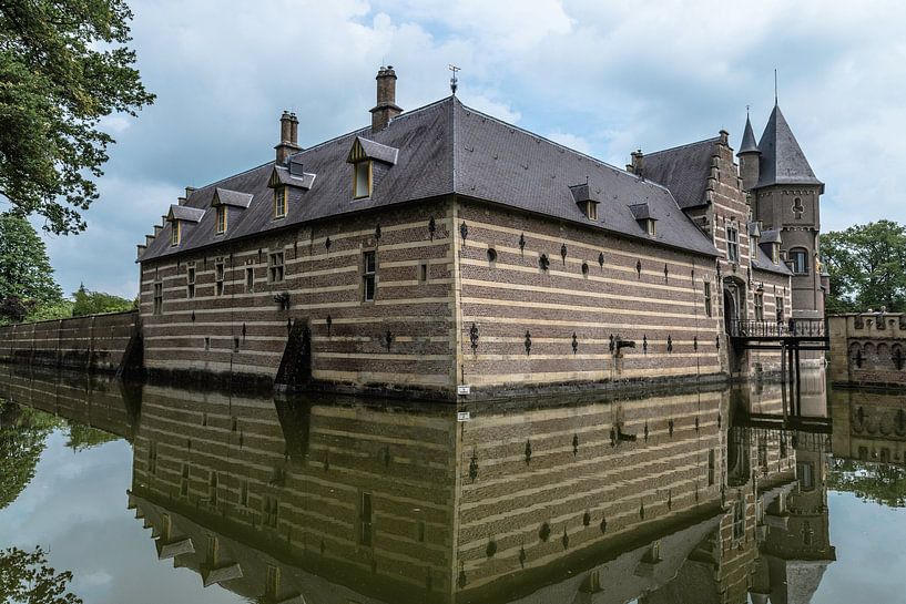 Heeswijk Castle by Freddie de Roeck
