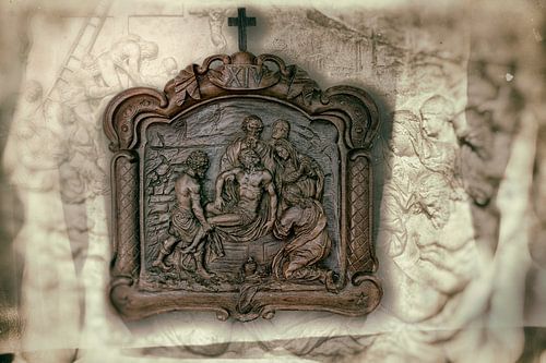 Via Crucis IV