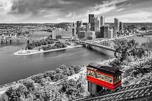 Imposante Pittsburgh Skyline mit Duquesne Incline | colorkey