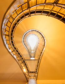 Glühlampe Treppenhaus Spirale von Frank Kremer