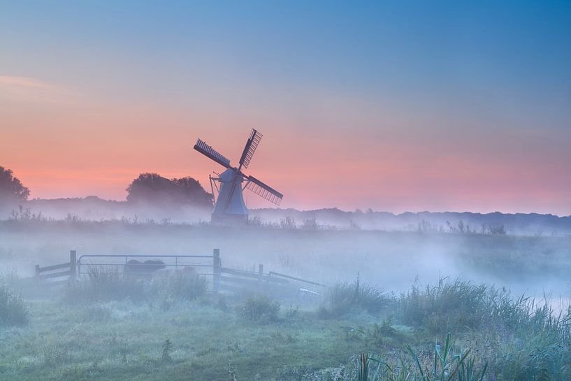 Dutch sunrise by Olha Rohulya