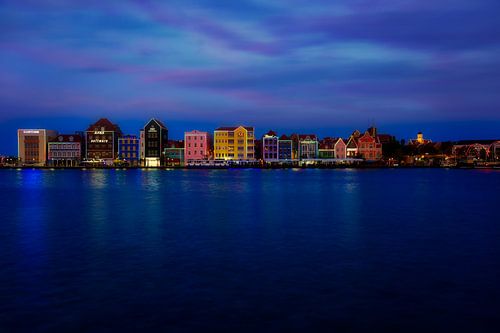 Handelskade Curaçao RGB Blue Hour