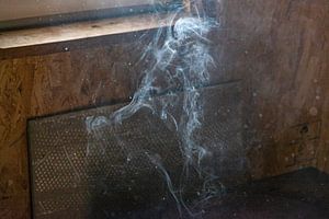 Rokend vuurtje | Fine Art | Reisfotografie