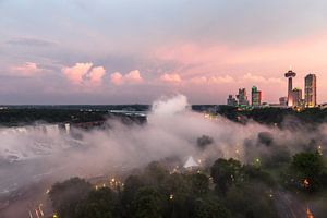 NIAGARA FALLS 14 van Tom Uhlenberg