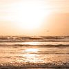 Niederländisches Meer bei Sonnenuntergang von Marleen van Es