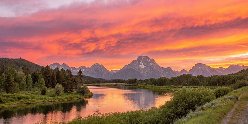 Oxbow Bend (Grand Teton) at sunset by Kris Hermans