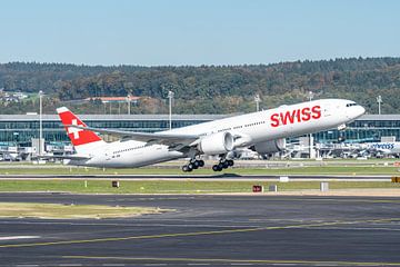 Boeing 777-300 van Swiss.