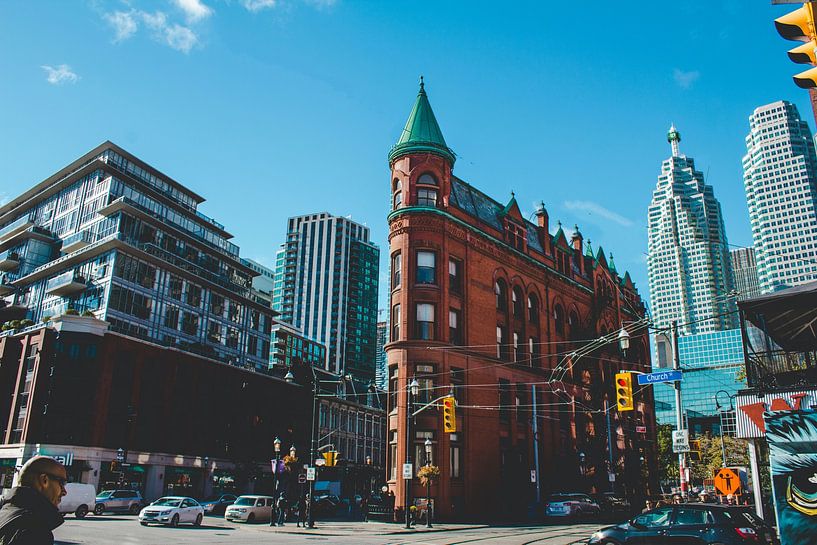 Toronto by Hello Pompoyo