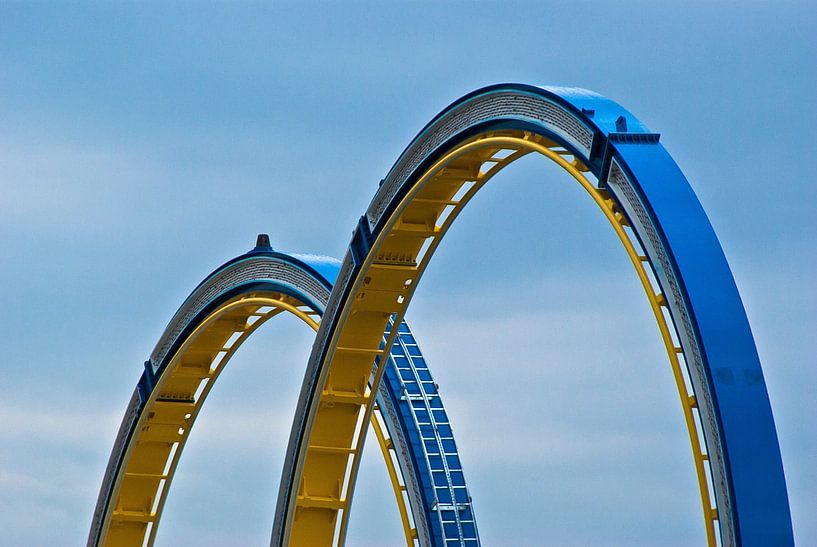 Rollercoaster by Norbert Sülzner