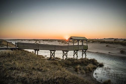 Winterse zonsondergang Petten