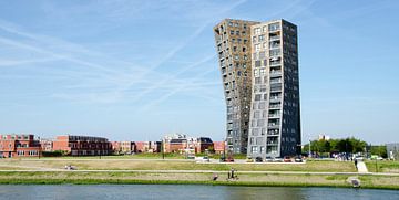 Appartementen 'Elbe' aan de Nieuwe Waterweg in Maassluis von Maurice Verschuur