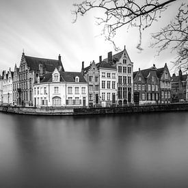 Brugge in zwartwit van Ilya Korzelius
