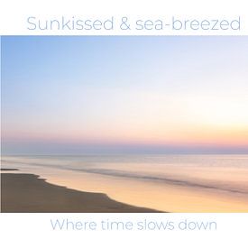 Sun-kissed & sea-breezed – pastel-hued sunset photo by Karijn | Fine art Natuur en Reis Fotografie