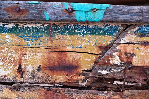 Verweerd zijpaneel van een Senegalese pirogue