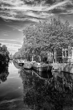 De Lijnbaansgracht hoek Reguliersgracht in Amsterdam. van Don Fonzarelli