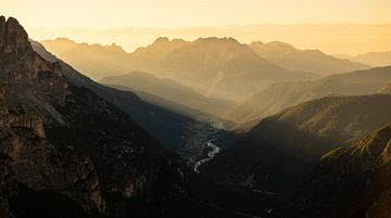 Les Dolomites au coucher du soleil sur Damien Franscoise