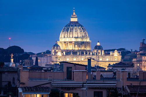 St. Peter's Basilica at night