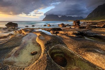 Strand von Uttakleiv, Lofoten Inseln von Sven Broeckx