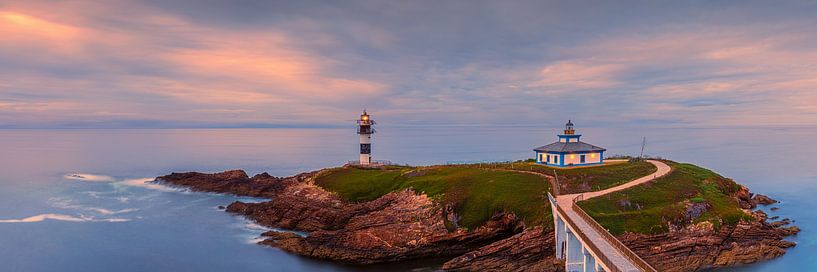 Panorama and sunset at Faro Illa Pancha lighthouse, Galici by Henk Meijer Photography