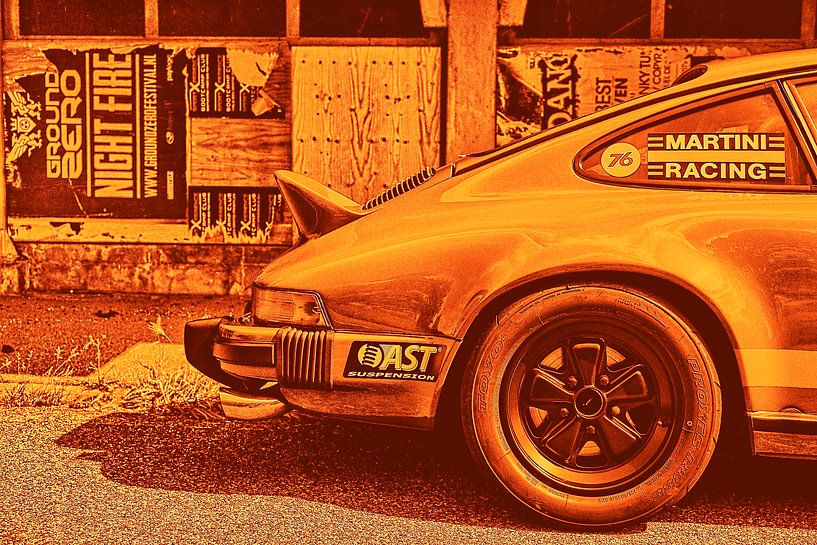 Sportieve Porsche in het oranje van 2BHAPPY4EVER.com photography & digital art