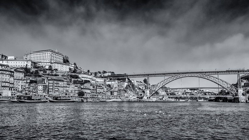 Portugal. Porto city. The other side of Porto. Ribeira by Fotografiecor .nl