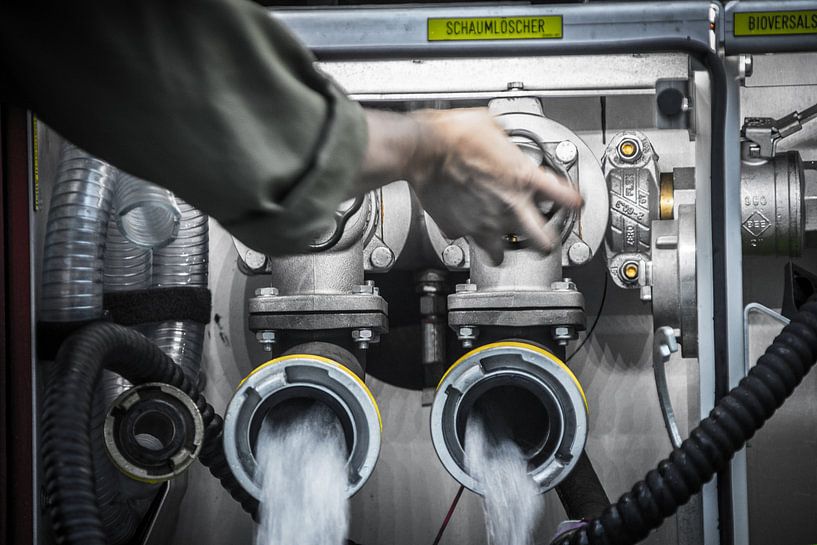 Opérateur de machine au travail par Hermann Kollinger