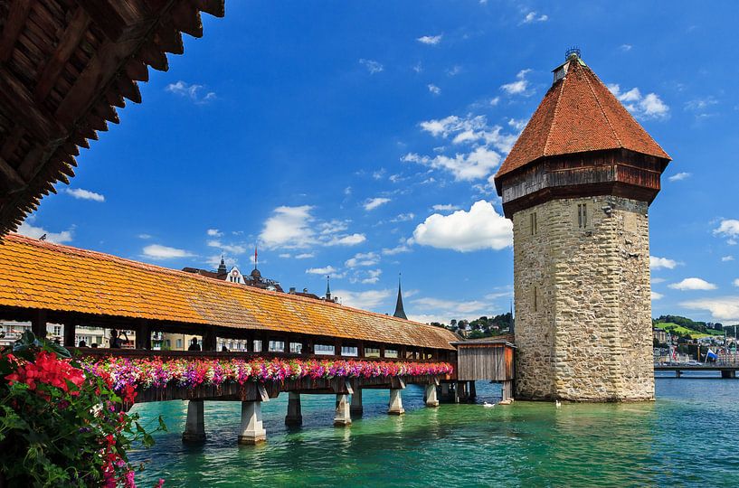 Kapelbrug Luzern van Dennis van de Water