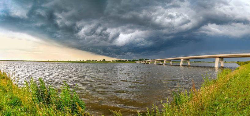 Storm clouds over the Reevediep near Kampen in the IJsseldelta by Sjoerd van der Wal Photography
