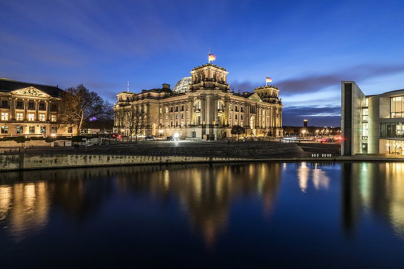 Reichstag building Berlin at blue hour by Frank Herrmann