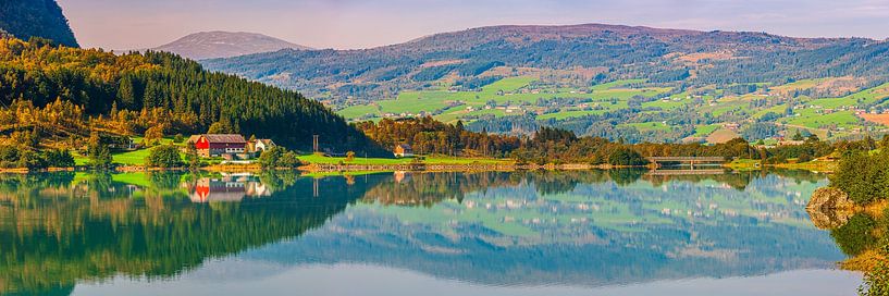 Panorama des Bergheimsvatnet, Gloppen von Henk Meijer Photography