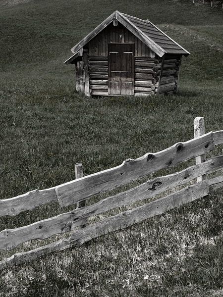 Hut along the way by Andreas Müller