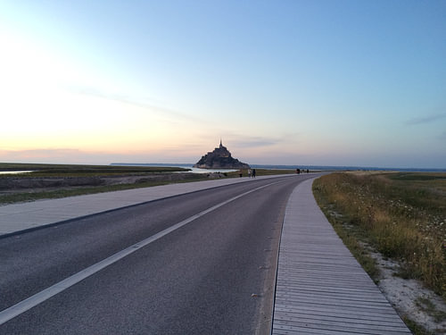 Dam naar Mont Saint-Michel