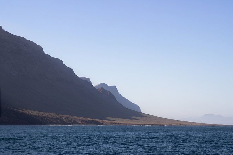 Kliffen van Lanzarote van Tomas Grootveld