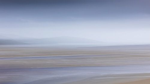 Sanfter Horizont – Minimalistisches Meer in Bewegung