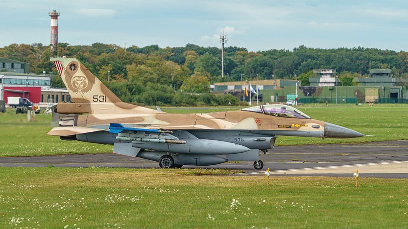 Caserne F-16C de l'armée de l'air israélienne de l'escadron 101. par Jaap van den Berg
