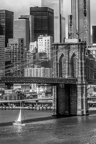 NEW YORK CITY Brooklyn Bridge & Lower Manhattan | monochrome