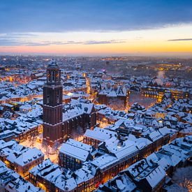 The Peperbus in Zwolle in the snow at sunrise by Bas van der Gronde