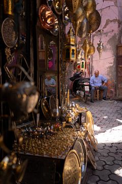Koper en brons, de kleuren van de medina in Marrakech