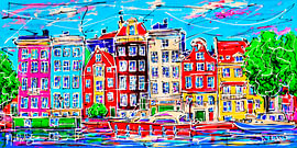 Amsterdamse gracht, kleurrijke huizen en boten van Kleine Atelier