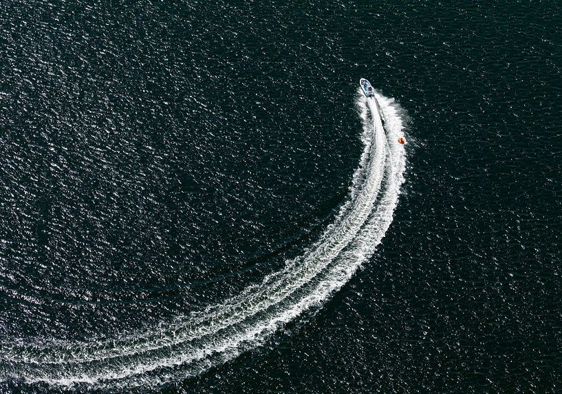 Speedbootje op het grevelingenmeer van Sky Pictures Fotografie