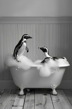 Pingouin dans la baignoire - une charmante œuvre d'art pour vos toilettes sur Felix Brönnimann