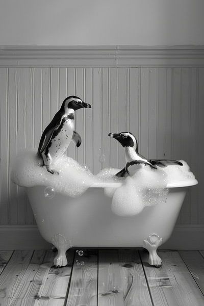 Pinguin in der Badewanne - Ein bezauberndes Badezimmerkunstwerk für Ihr WC von Poster Art Shop