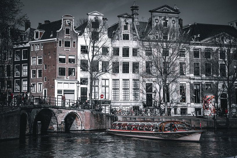 Amsterdam in the Netherlands is not just black and white von Thilo Wagner