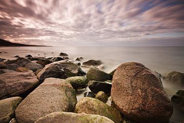 Evening on shore of the Baltic Sea sur Rico Ködder