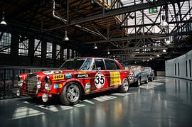 Mercedes 300 SEL AMG 6.8 'Rote Sau' by BG Photo