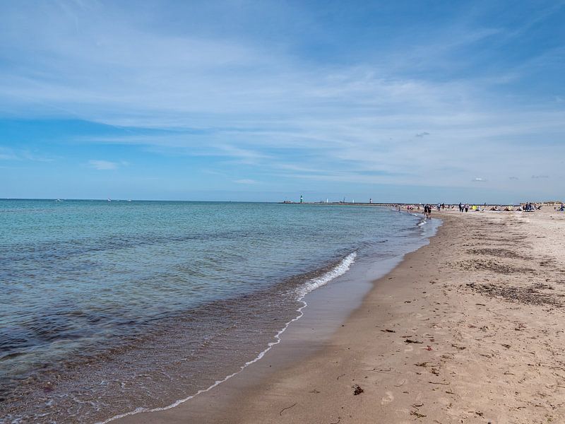 Plage de sable sur la côte baltique à Warnemünde par Animaflora PicsStock